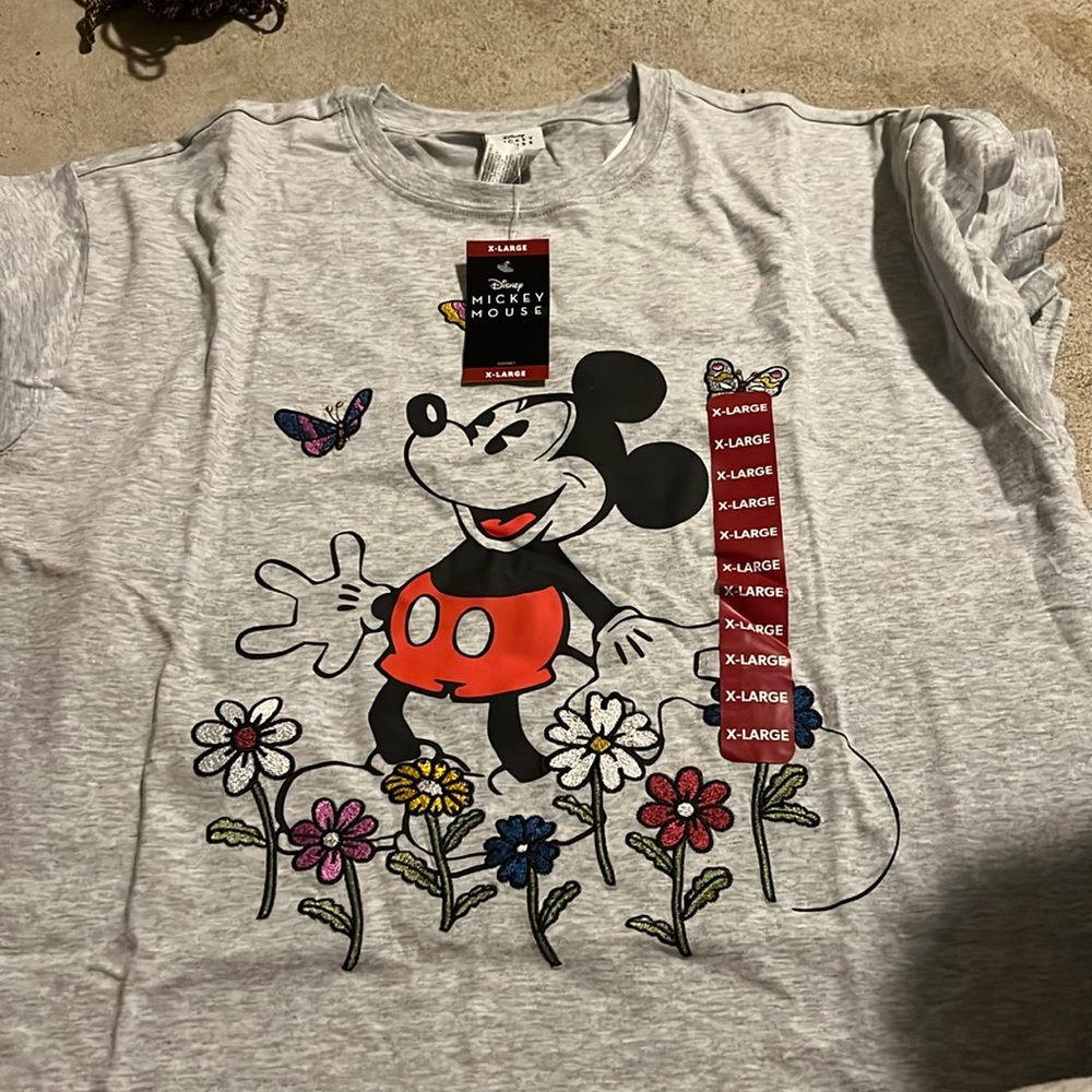 Disney Women's Soft Short Sleeve Graphic Print T-Shirt XL